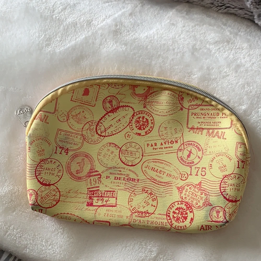 Ipsy Travel Design Cosmetic Bag